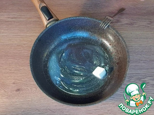 Минтай запечённый под грибным соусом